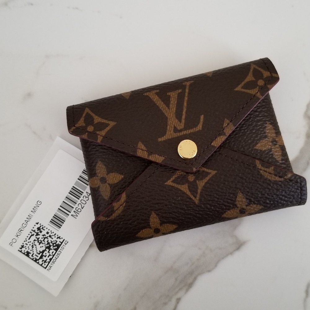 ❌SOLD❌ Louis Vuitton Kirigami Small Card Holder